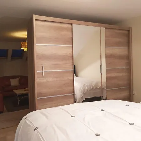 Ethan House * Cill Airne