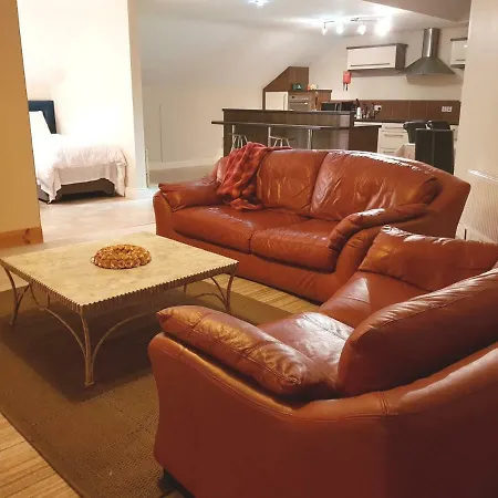 Apartamento Ethan House