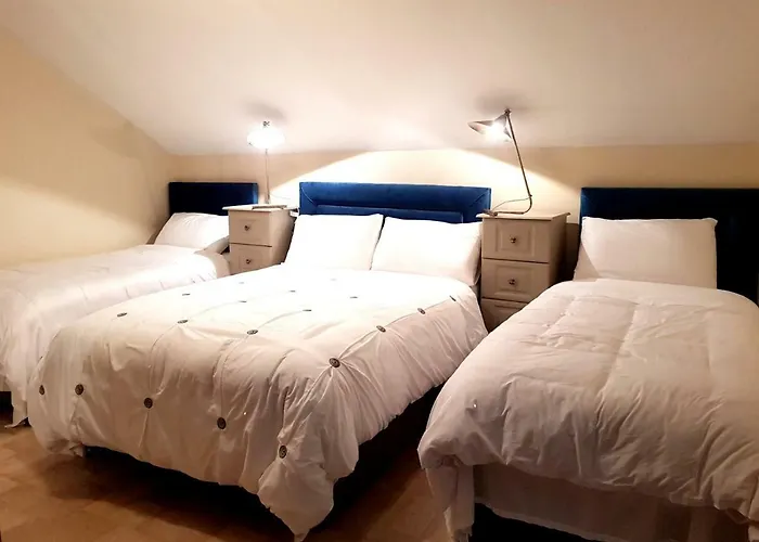 Ethan House * Killarney